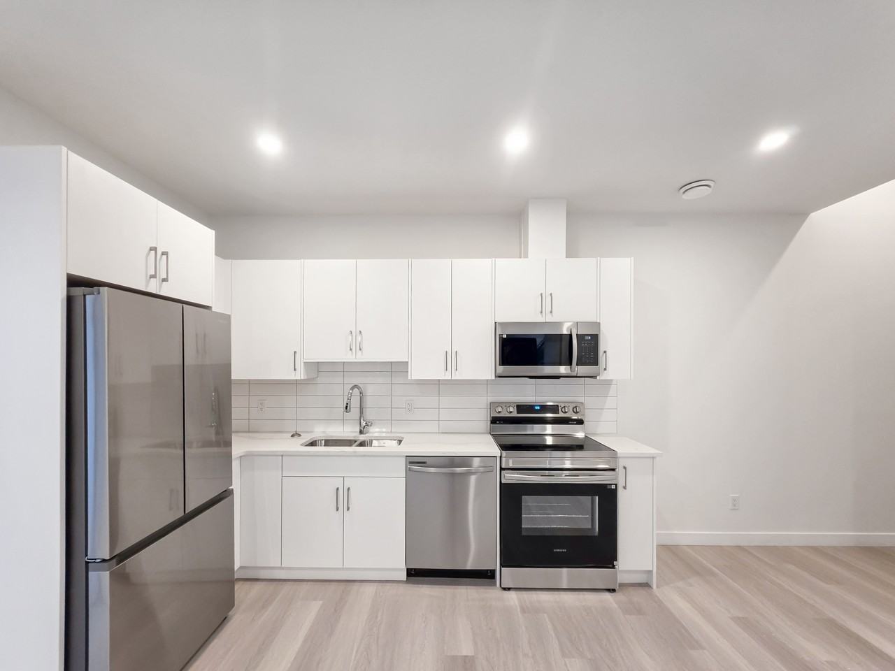 2108 Home Rd Nw - Photo 5 of 11