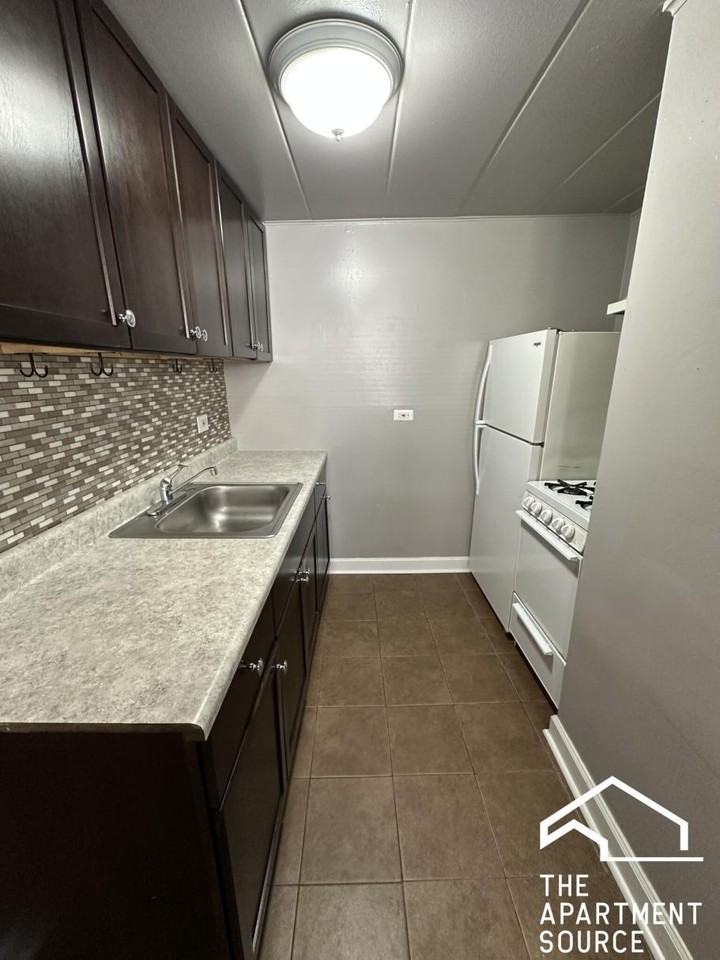 9610 Ivanhoe Ave #14 - Photo 2 of 17