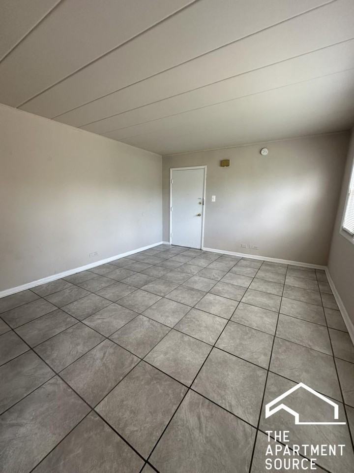 9610 Ivanhoe Ave #14 - Photo 4 of 17
