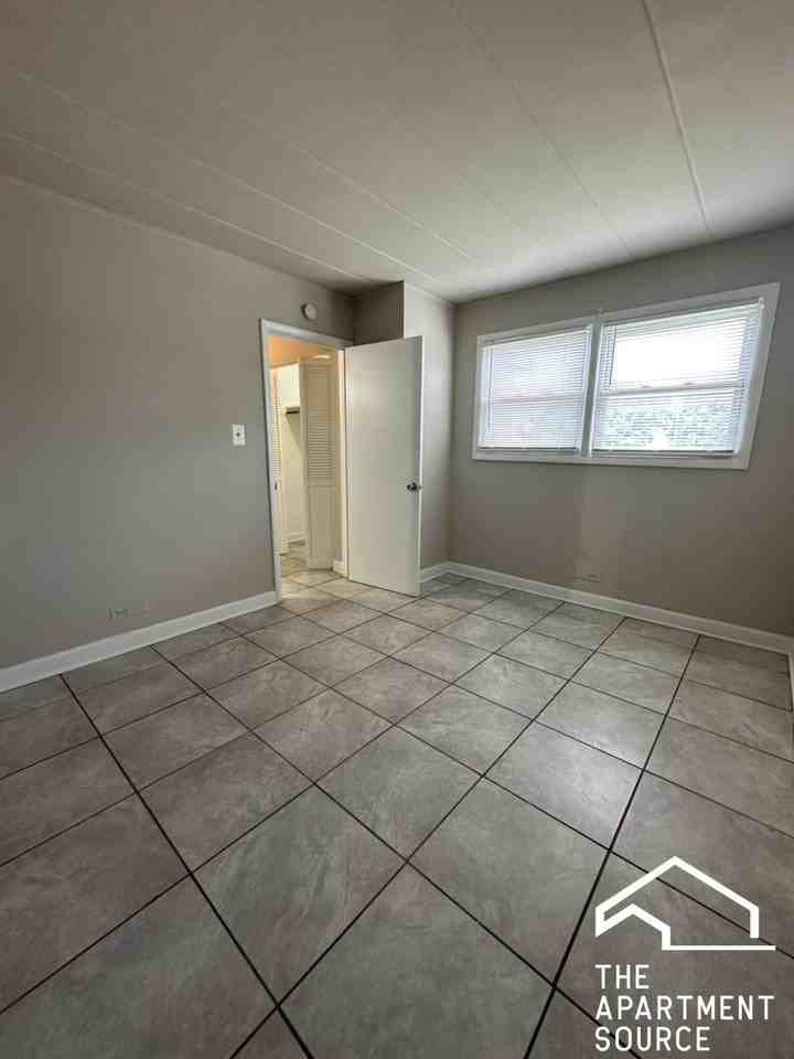 9610 Ivanhoe Ave #14 - Photo 6 of 17