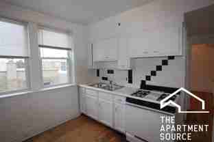 2853 W Berteau Ave #2 - Photo 1 of 1