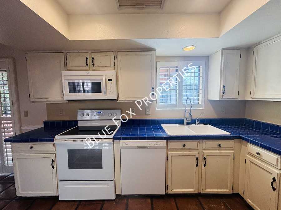 5160 N Grey Mountain Trl - Photo 6 of 23