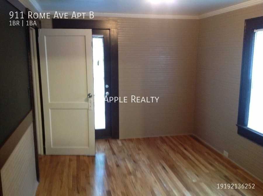 911 Rome Ave Apt B - Photo 7 of 13