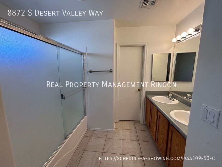 8872 S Desert Valley Way - Photo 6 of 21