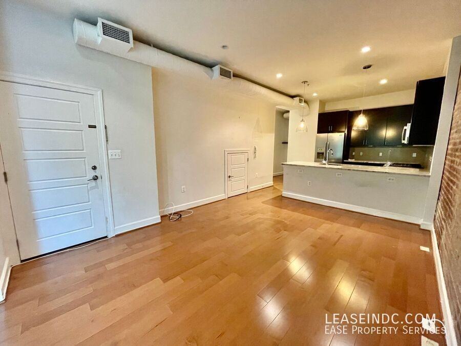 1444 Fairmont St Nw #2 - Photo 3 of 21