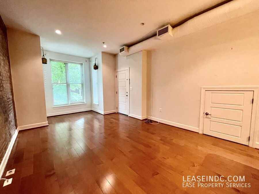 1444 Fairmont St Nw #2 - Photo 4 of 21