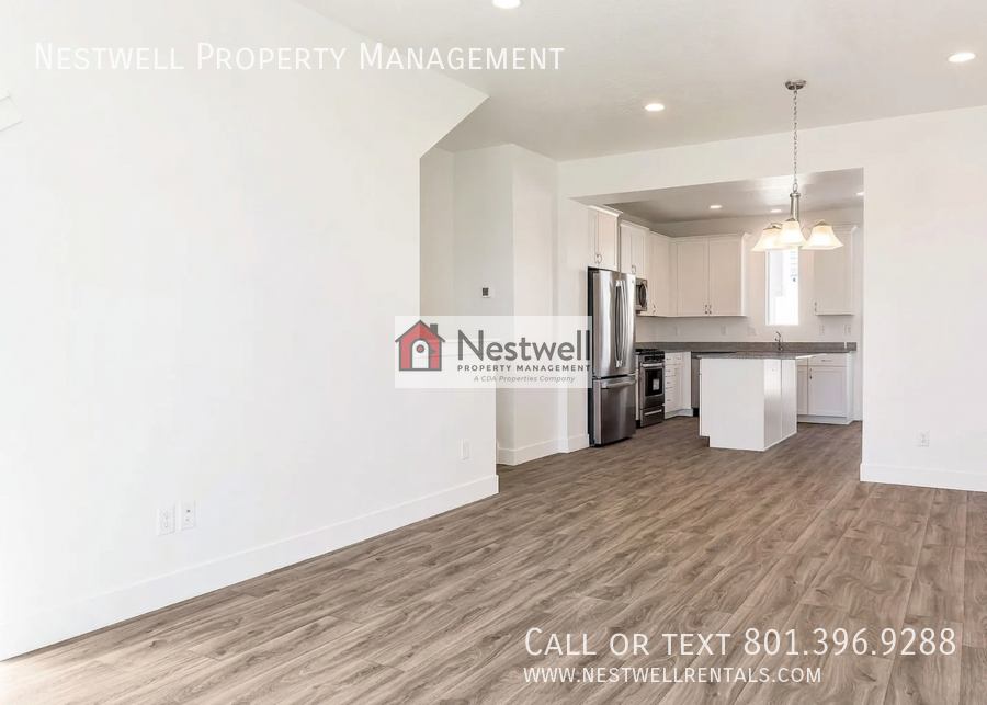 7946 S 5440 W - Photo 7 of 30