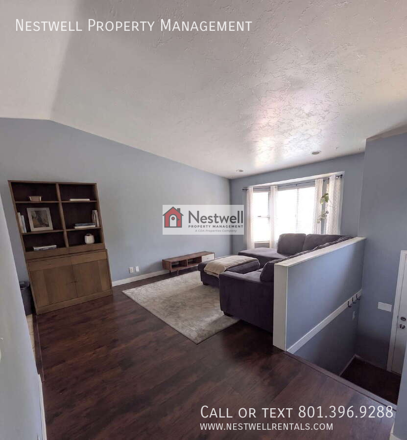 1637 W Crystal Ridge Dr - Photo 3 of 25