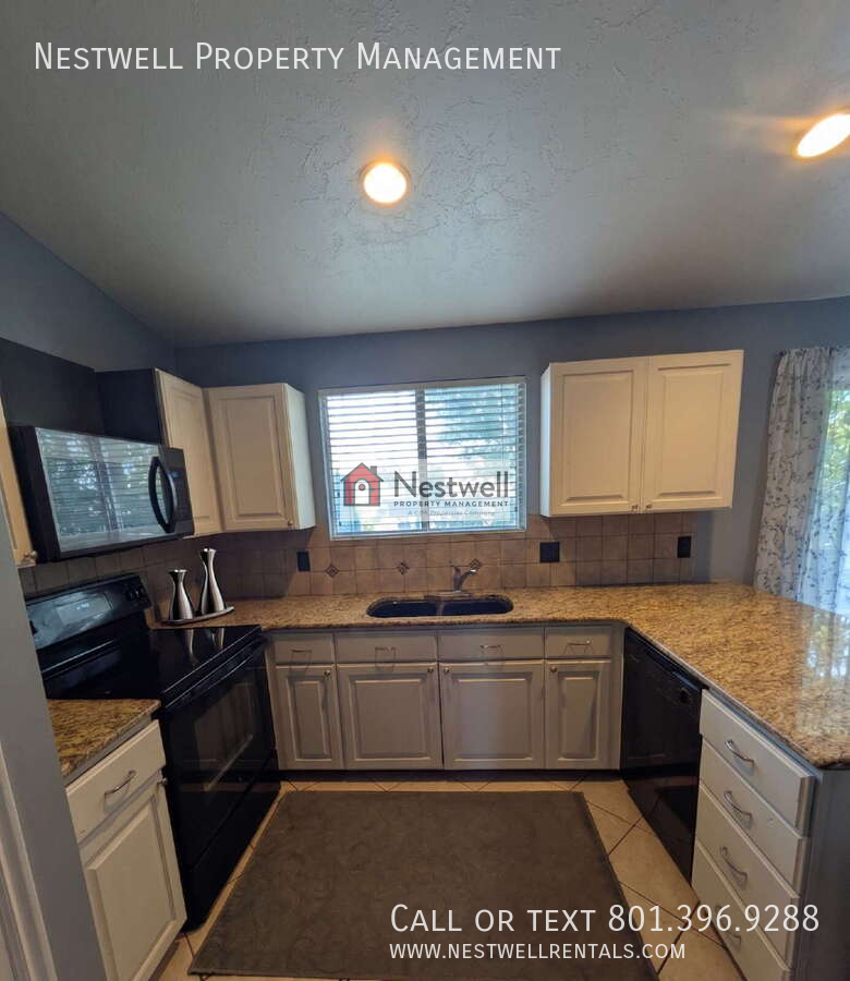 1637 W Crystal Ridge Dr - Photo 4 of 25
