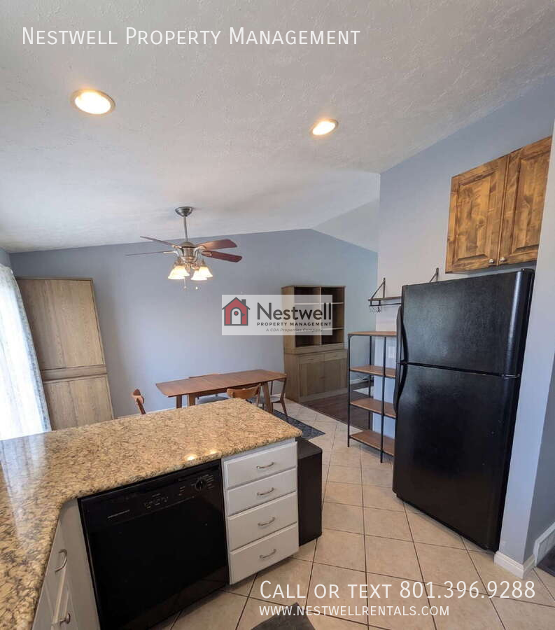 1637 W Crystal Ridge Dr - Photo 6 of 25
