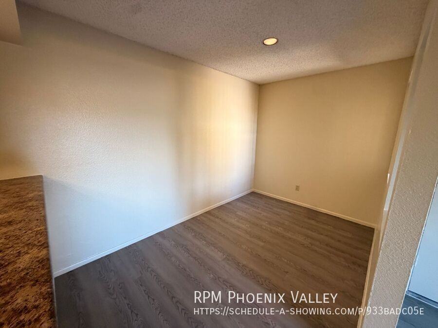825 S River Dr #146 - Photo 6 of 43