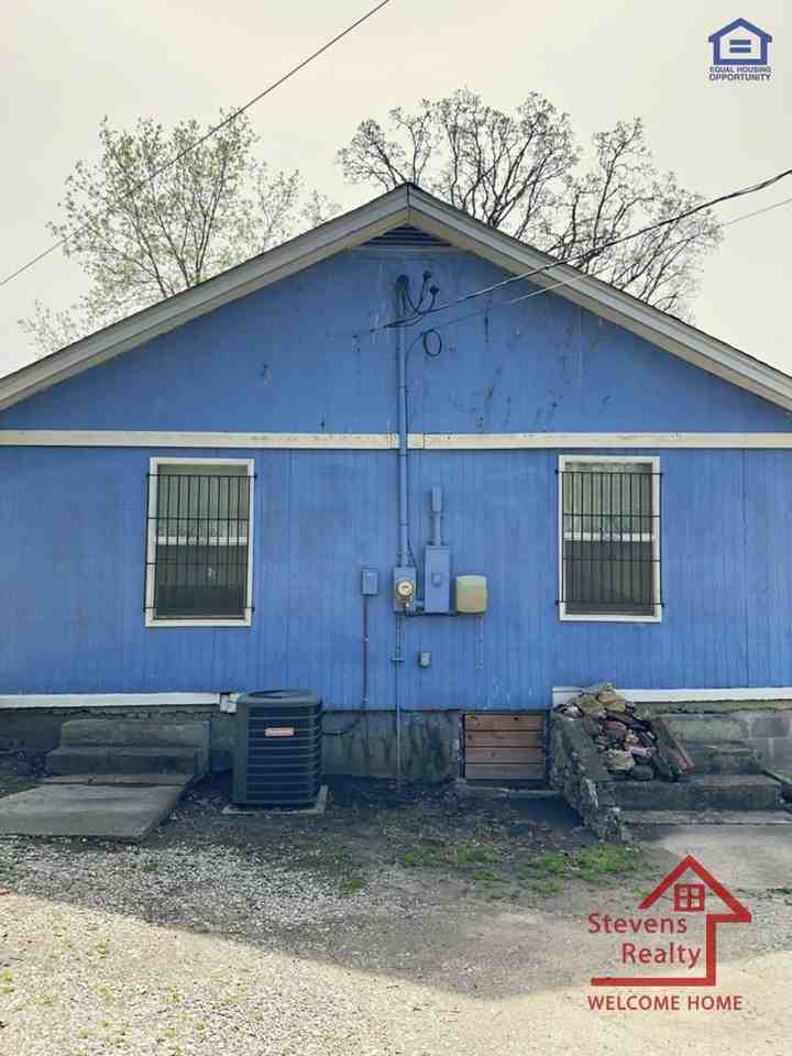 3617 Rogers Rd - Photo 3 of 20