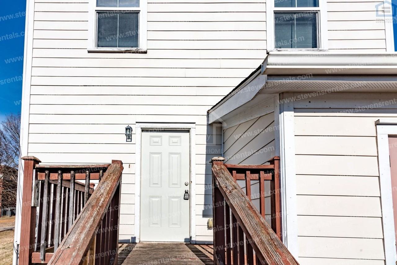 800 Knoxville College Dr - Photo 4 of 41