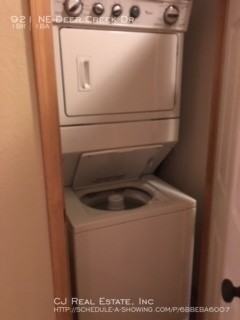 921 Ne Deer Creek Dr - Photo 4 of 8
