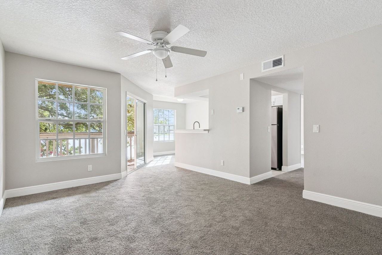 1039 S Hiawassee Rd #2926 - Photo 2 of 19