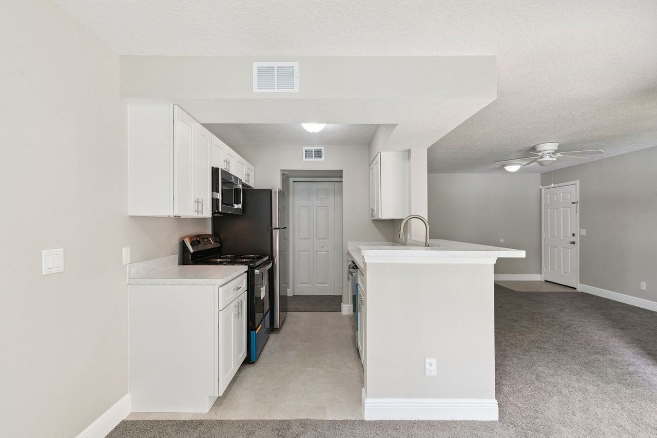 1039 S Hiawassee Rd #2926 - Photo 7 of 19