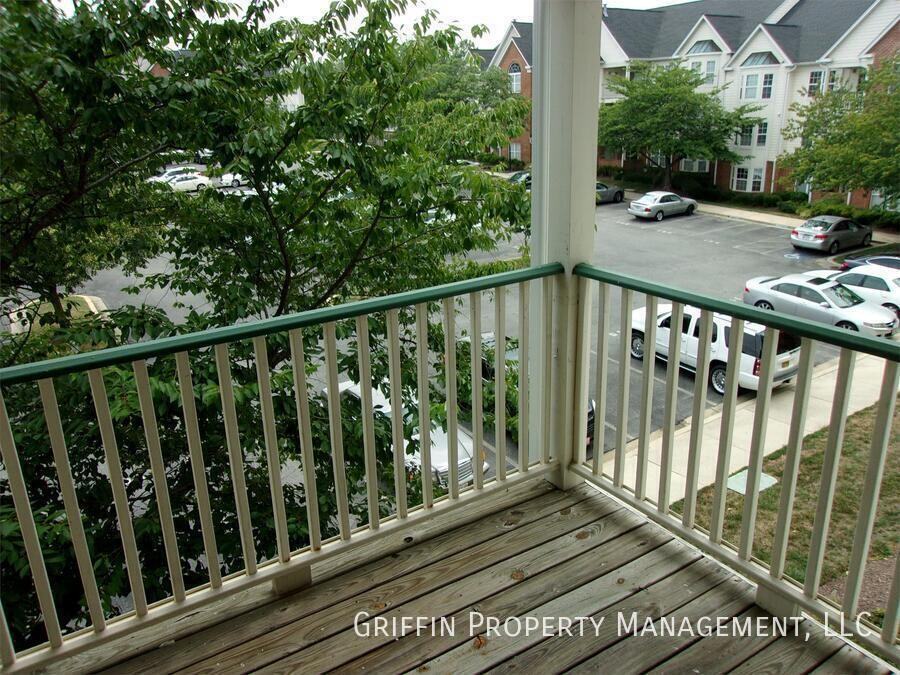 6600 Saint Ignatius Dr #301 - Photo 3 of 10