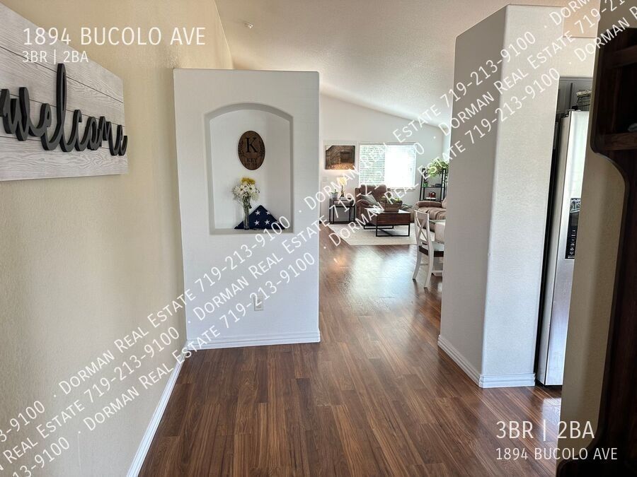 1894 Bucolo Ave - Photo 3 of 20
