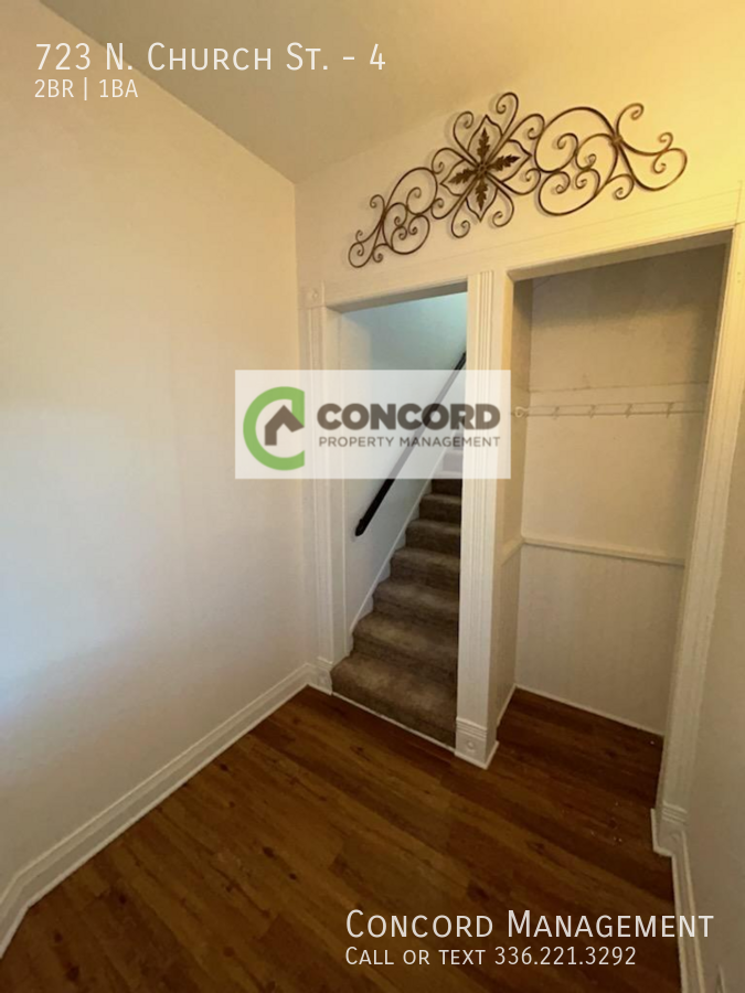 723 N Church St #4 - Photo 4 of 15