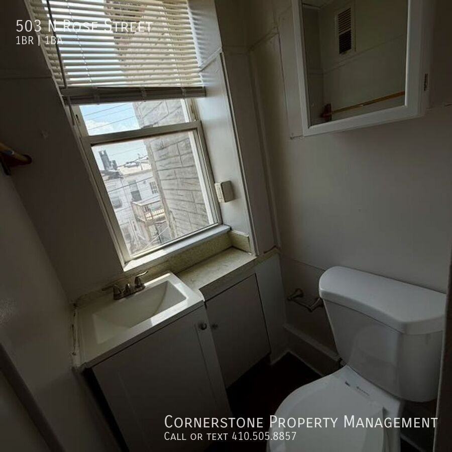 503 N Rose St - Photo 6 of 9