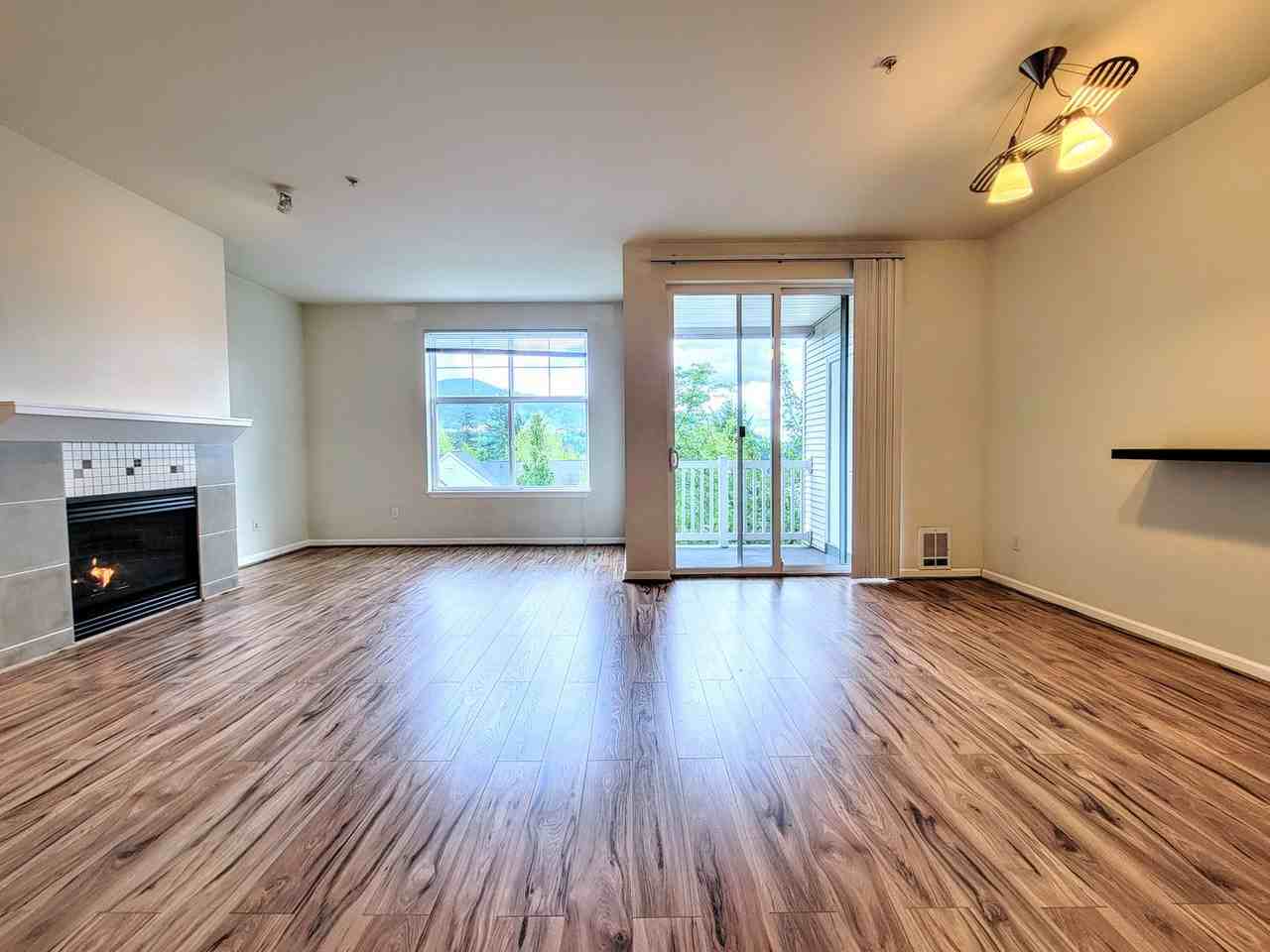 23420 Se Black Nugget Rd - Photo 3 of 9
