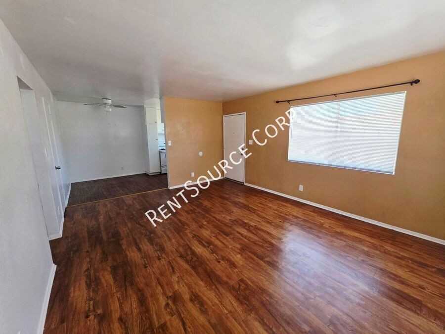38616 Larkin Ave #4 - Photo 4 of 17