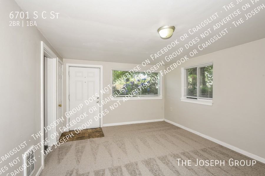 6701 S C St - Photo 2 of 12