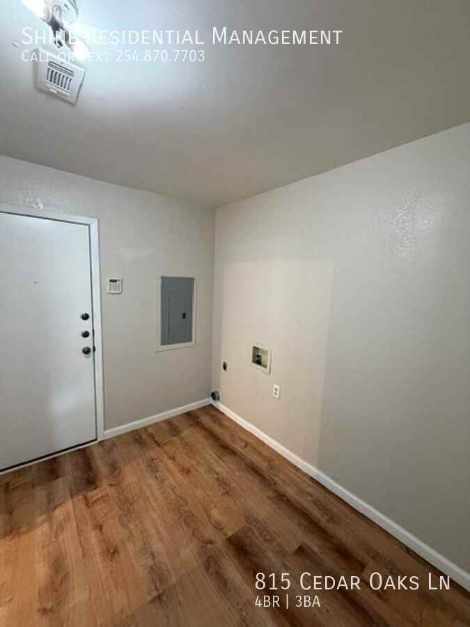 815 Cedar Oaks Ln - Photo 7 of 41