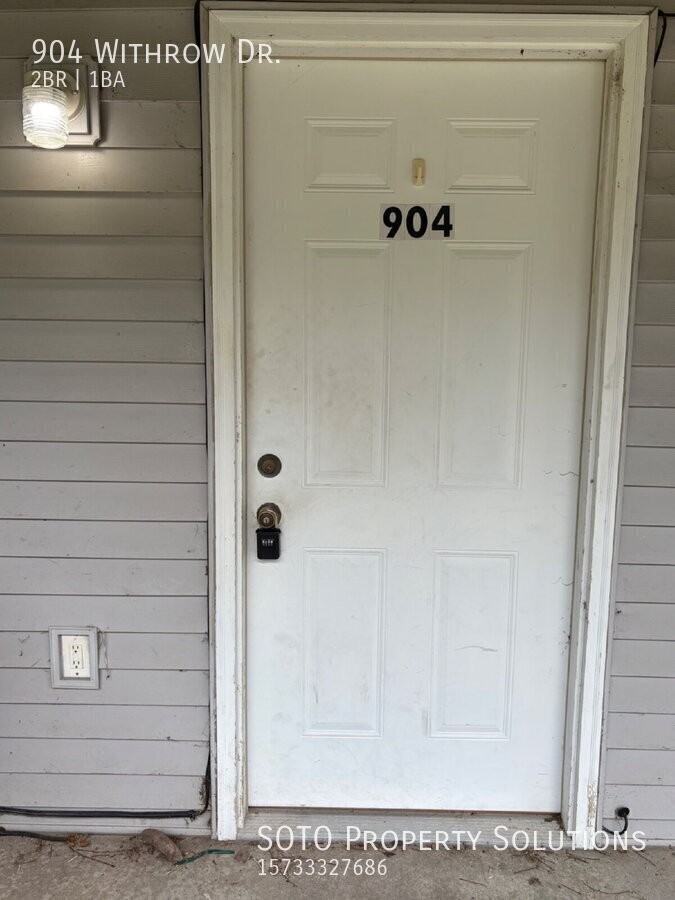 904 Withrow Dr - Photo 2 of 9