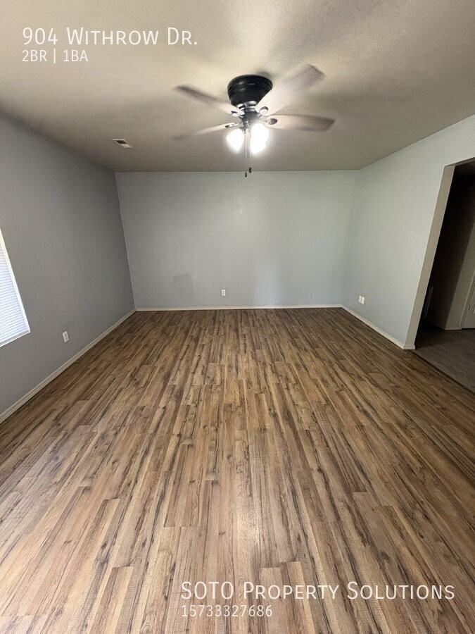 904 Withrow Dr - Photo 4 of 9