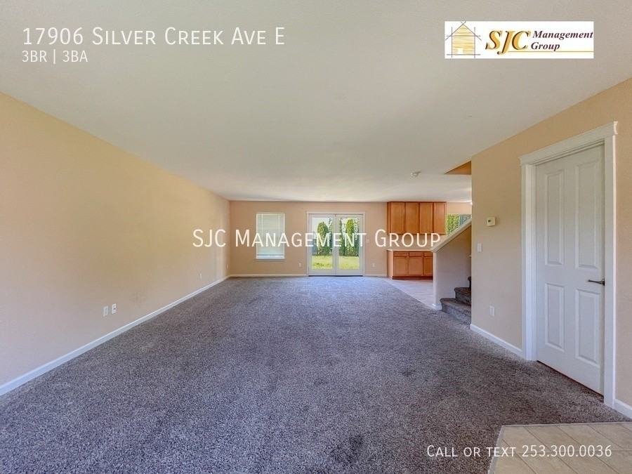 17906 Silver Creek Ave E - Photo 2 of 24