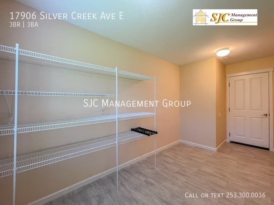 17906 Silver Creek Ave E - Photo 7 of 24