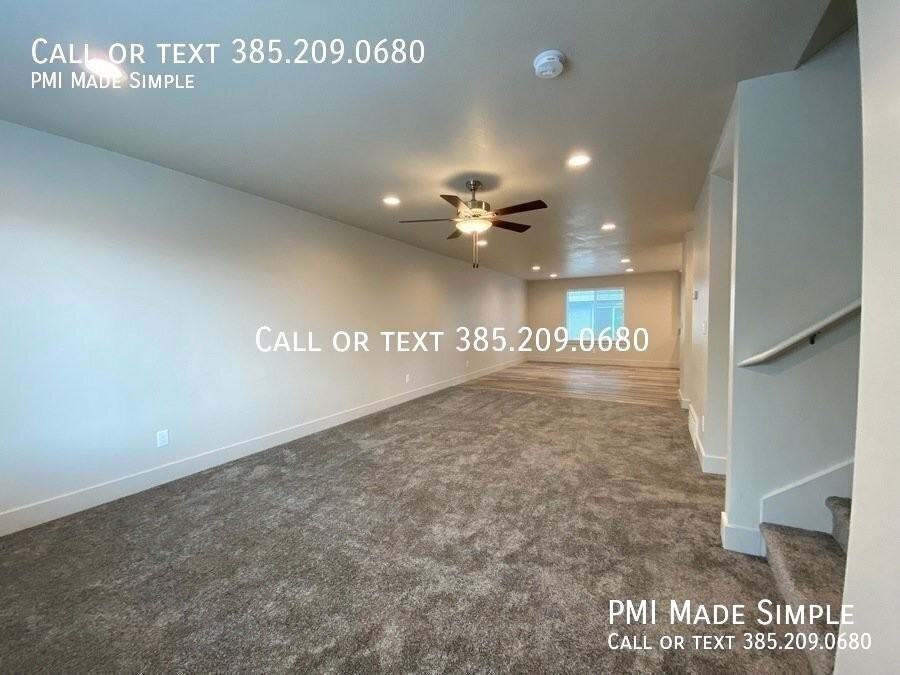 1041 E 1020 S - Photo 6 of 19