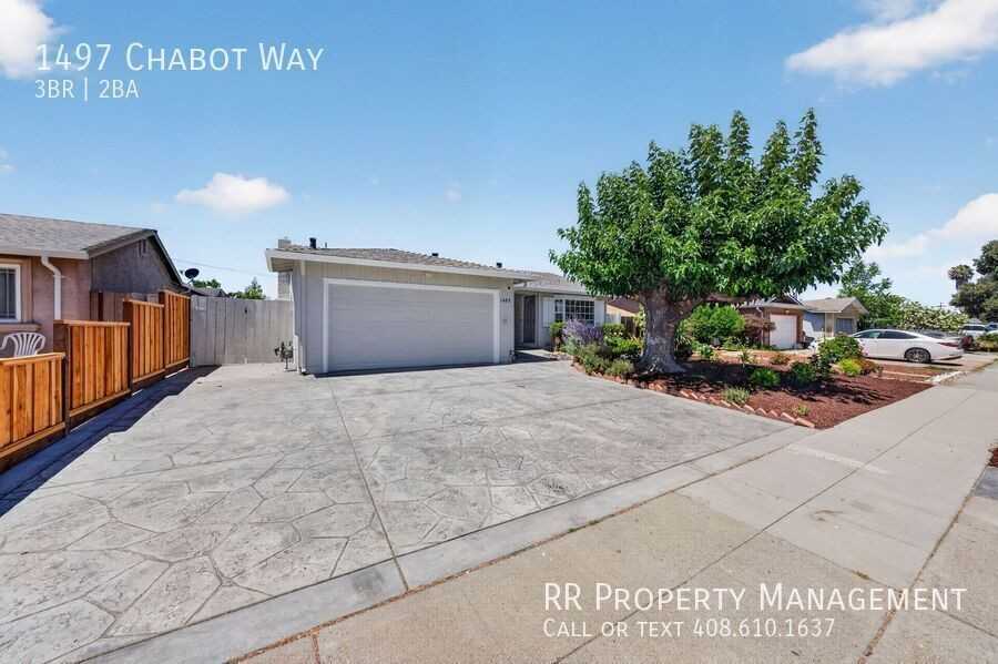 1497 Chabot Way - Photo 2 of 19