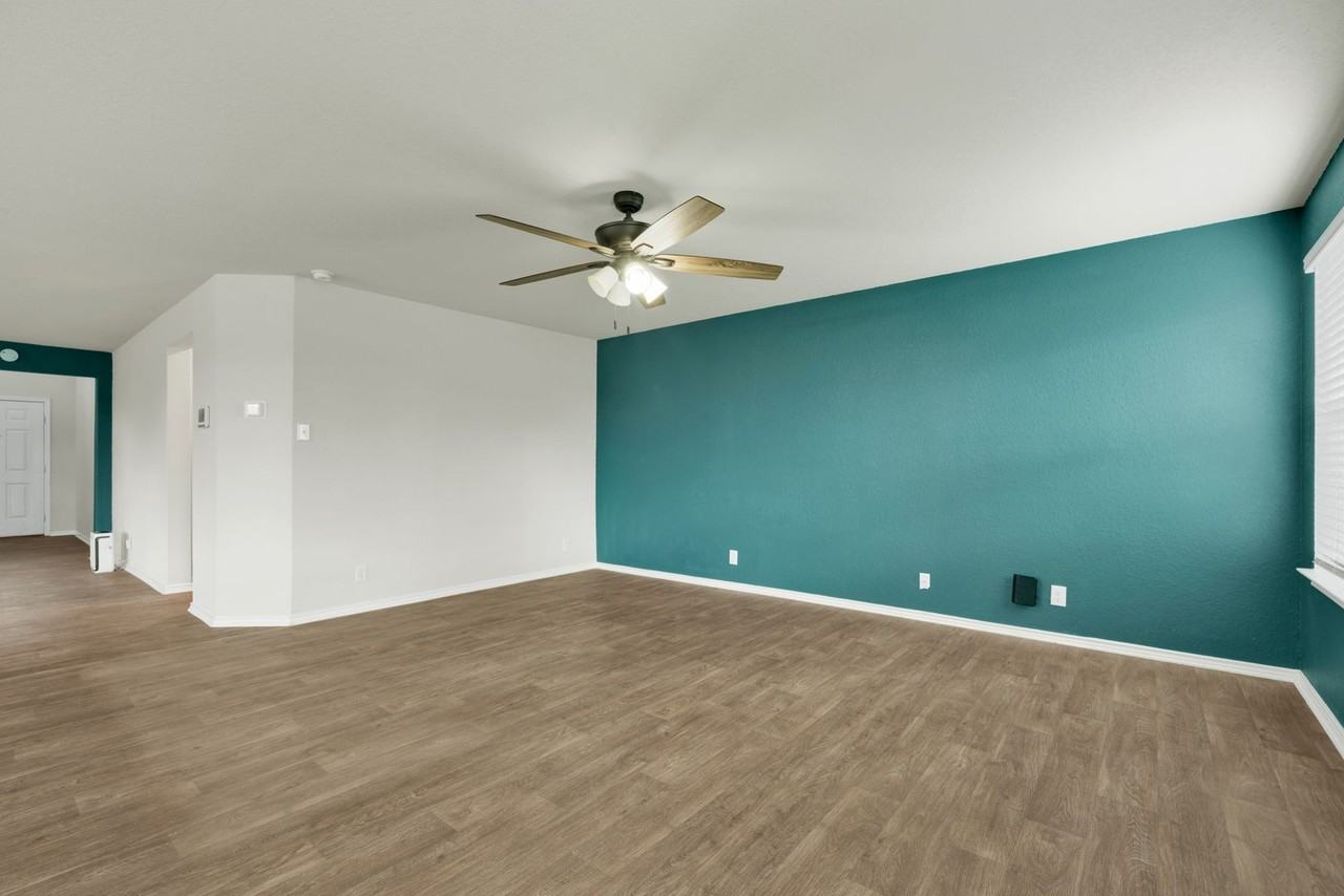9570 Ranch Loop - Photo 6 of 32