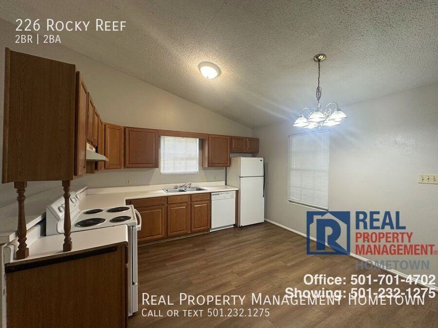 226 Rockyreef Cir - Photo 5 of 19