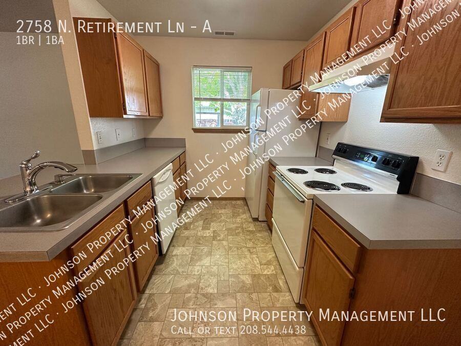 2758 N Retirement Ln #A - Photo 4 of 10