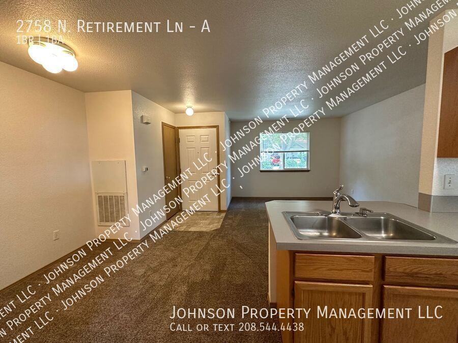 2758 N Retirement Ln #A - Photo 5 of 10