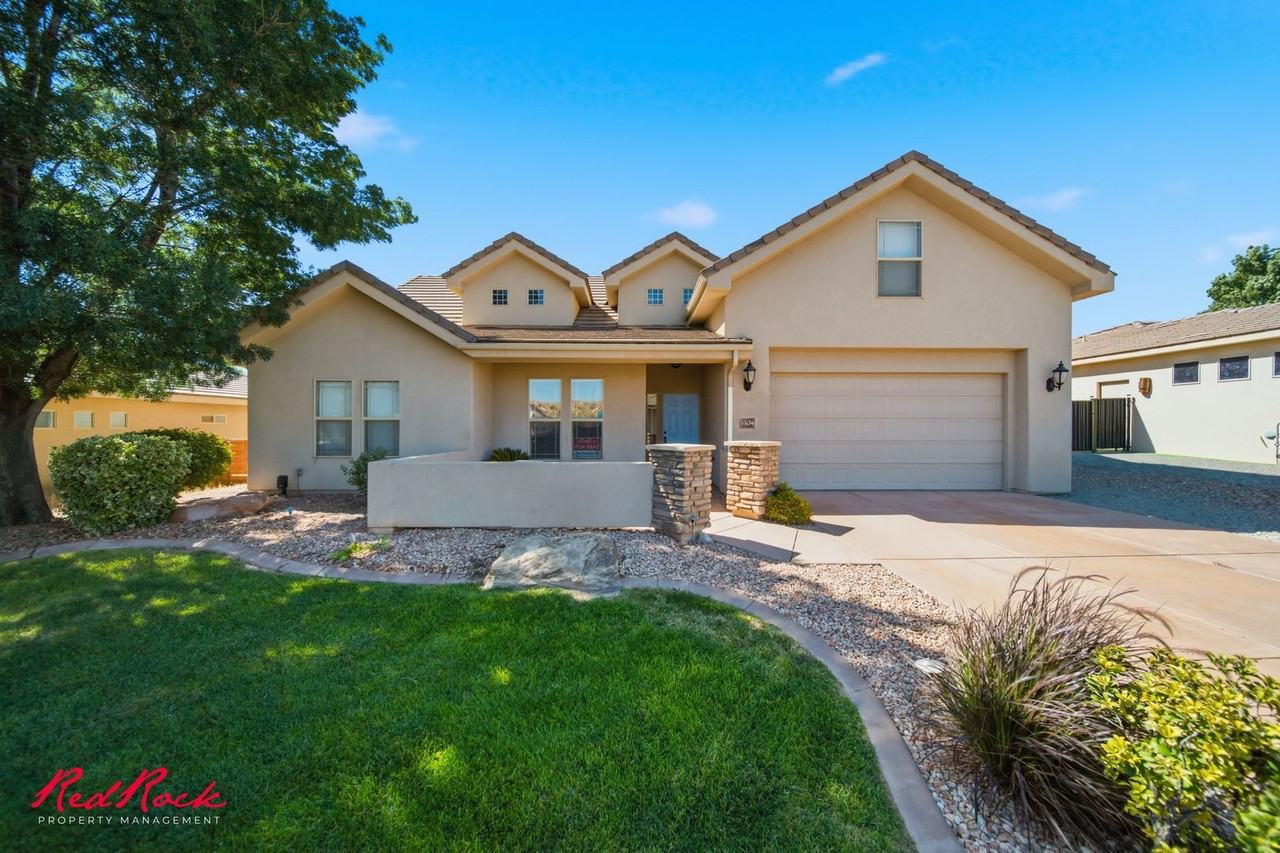 3304 W Palomar - Photo 2 of 41