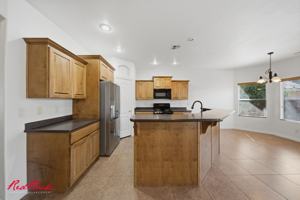featured image of 3304 W Palomar
