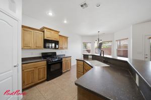 featured image of 3304 W Palomar