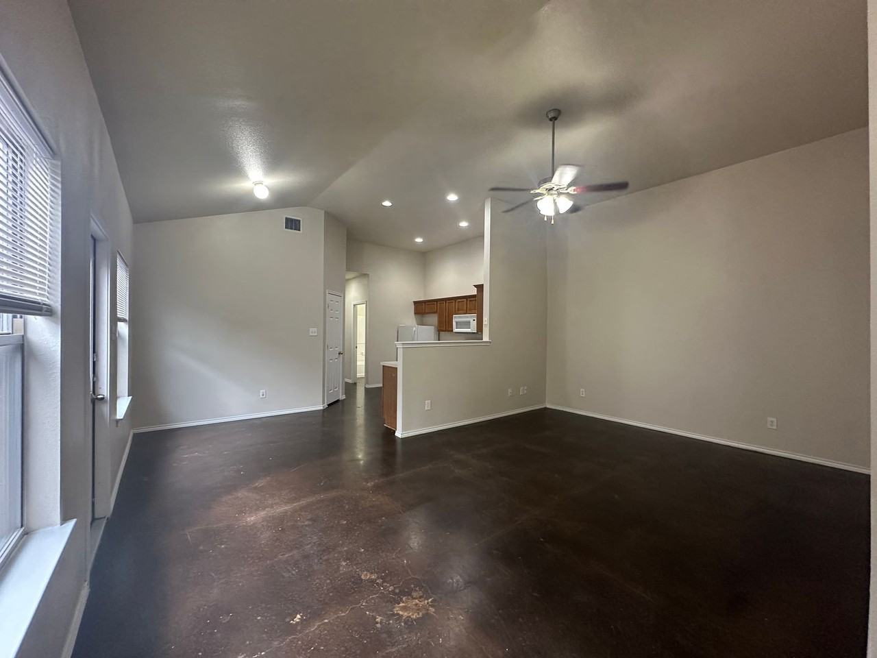 5731 Golf Hts #1 - Photo 2 of 20