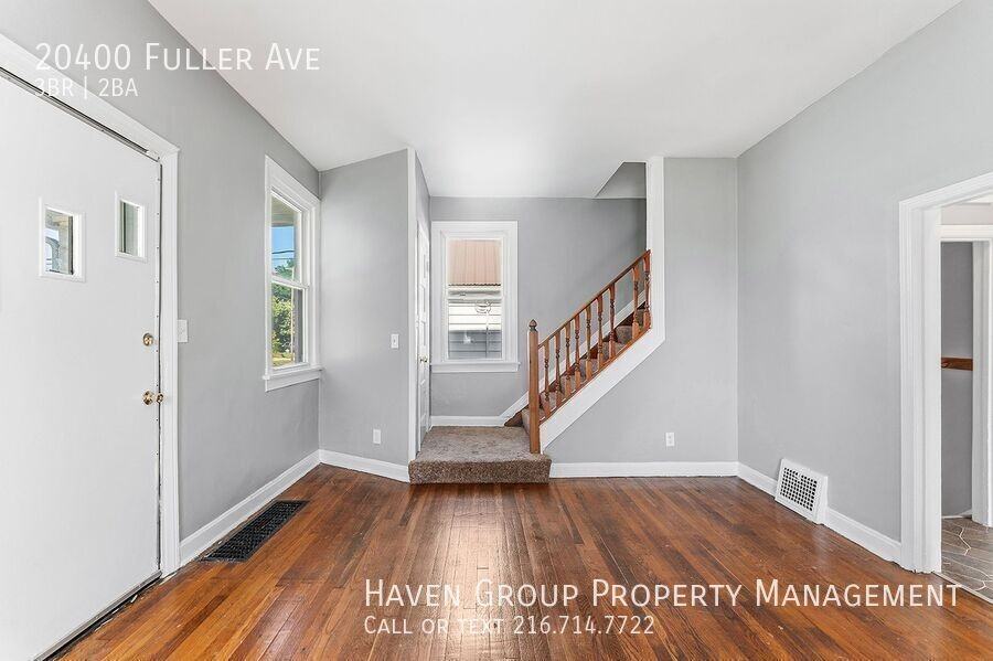 20400 Fuller Ave - Photo 4 of 23