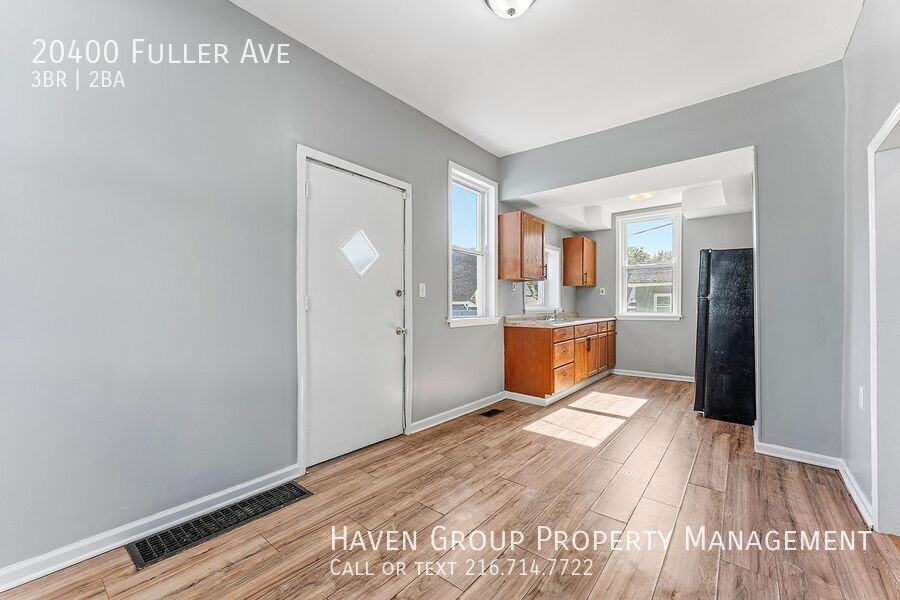 20400 Fuller Ave - Photo 7 of 23