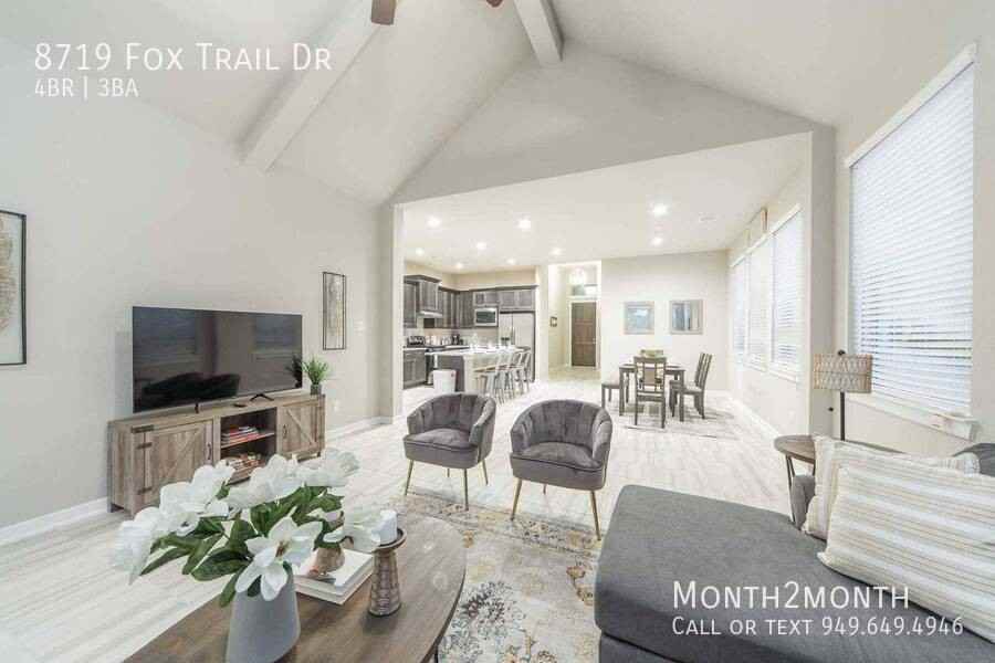 8719 Fox Trail Dr - Photo 3 of 25