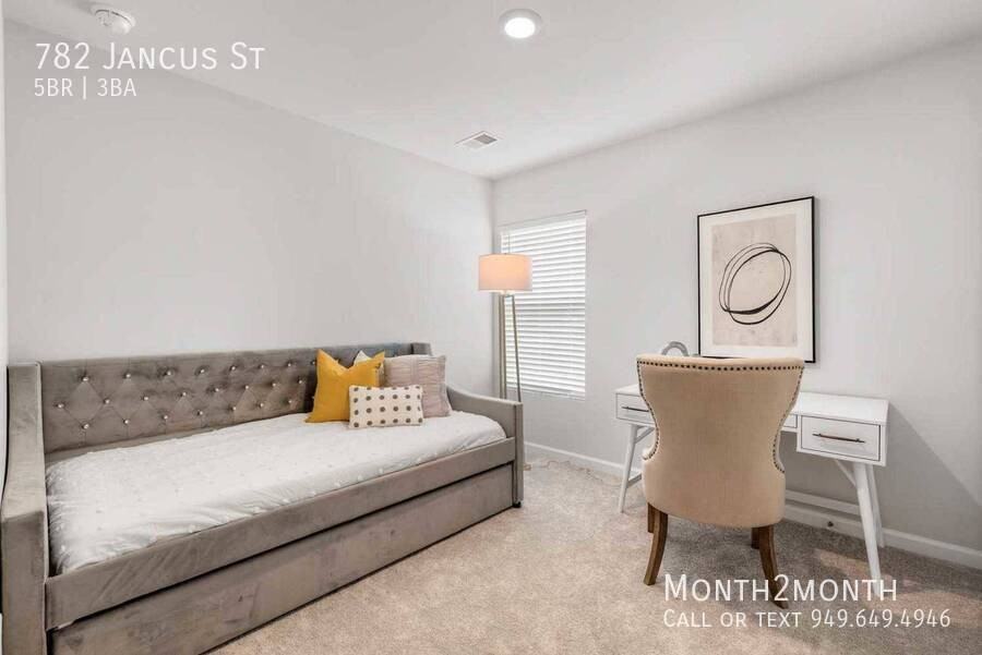 782 Jancus St - Photo 7 of 25