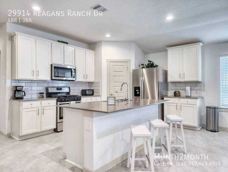 29914 Reagans Ranch Dr - Photo 7 of 44