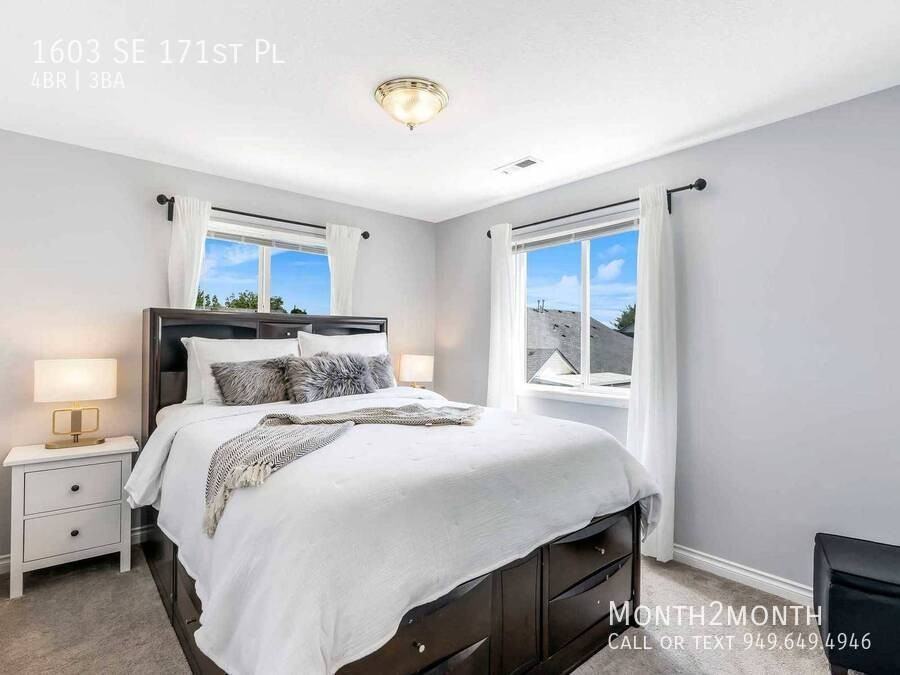 1603 Se 171st Pl - Photo 5 of 34