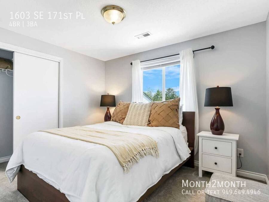 1603 Se 171st Pl - Photo 6 of 34