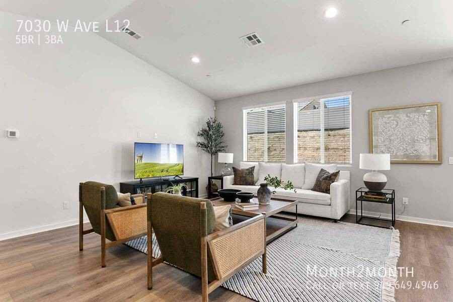 7030 W Avenue L12 - Photo 4 of 27